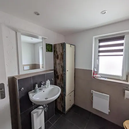 Fewoflagmeier Meidelstetten I Maisonetten Alb Apartmán Hohenstein (Reutlingen)